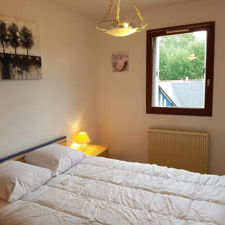 Apartamento T2 A Cabourg, Proche Et Centre-ville, Balcon Et Parking Gratuit *