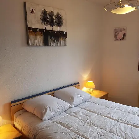 T2 A Cabourg, Proche Et Centre-ville, Balcon Et Parking Gratuit Apartamento